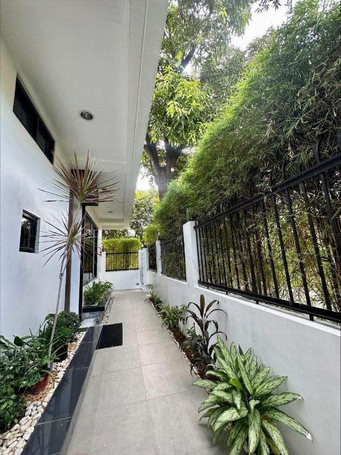 Gia'S Place San Mateo Exterior photo